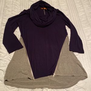 Belldini Cowl Neck Long Sleeve Navy & Gray w/  zipper embellishments Size M